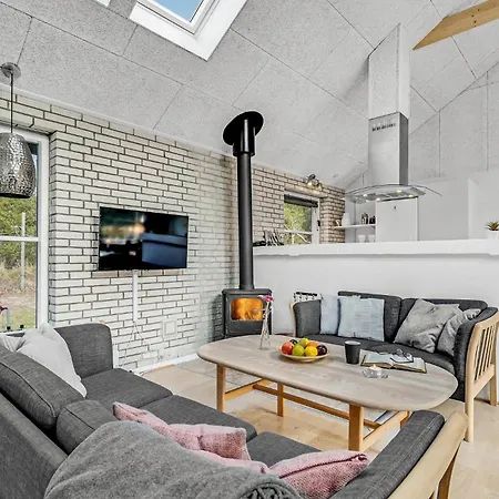 Schönes Haus In Rømø Mit Küche Romo