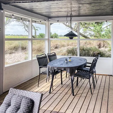 Belle Maison à Avec Wifi